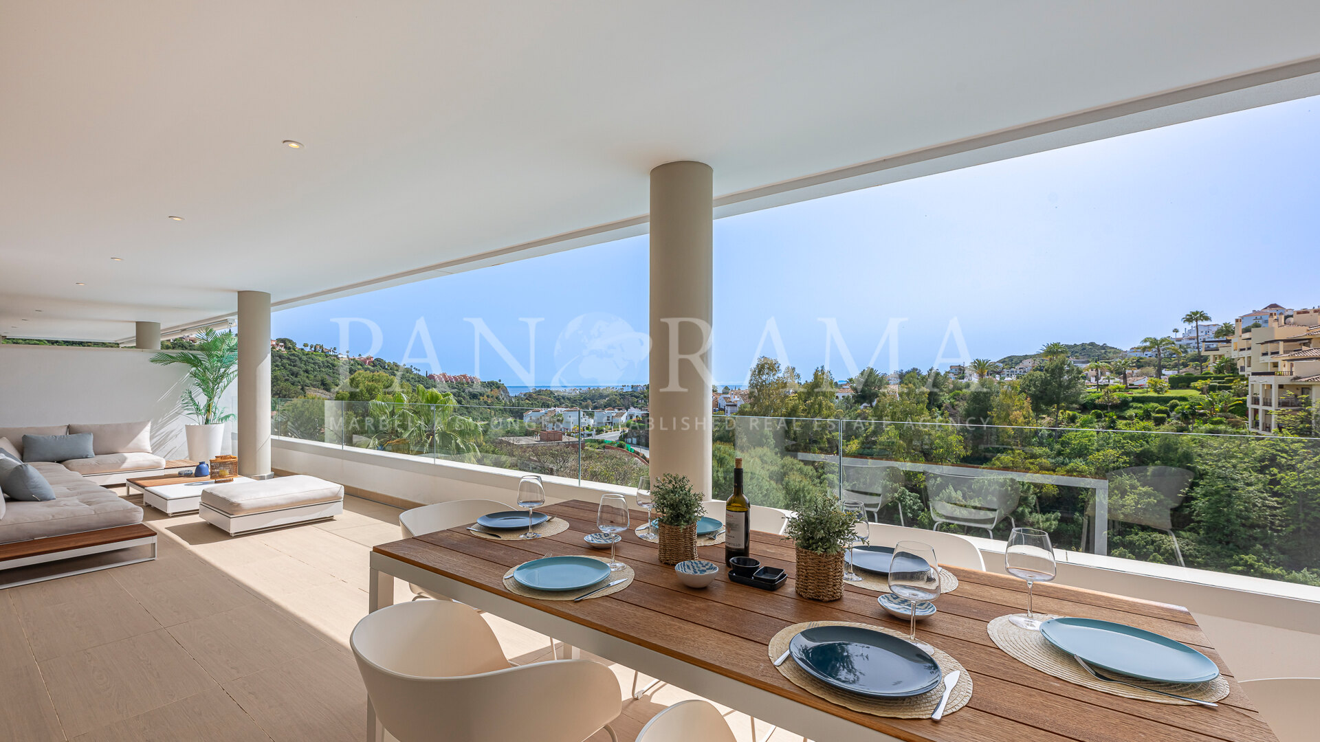 Wunderschönes Duplex-Penthouse mit Panoramablick in Botanic, Benahavís