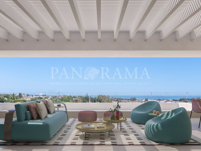 New duplex penthouse apartment with sea views in Puerto de Los Almendros, Benahavís
