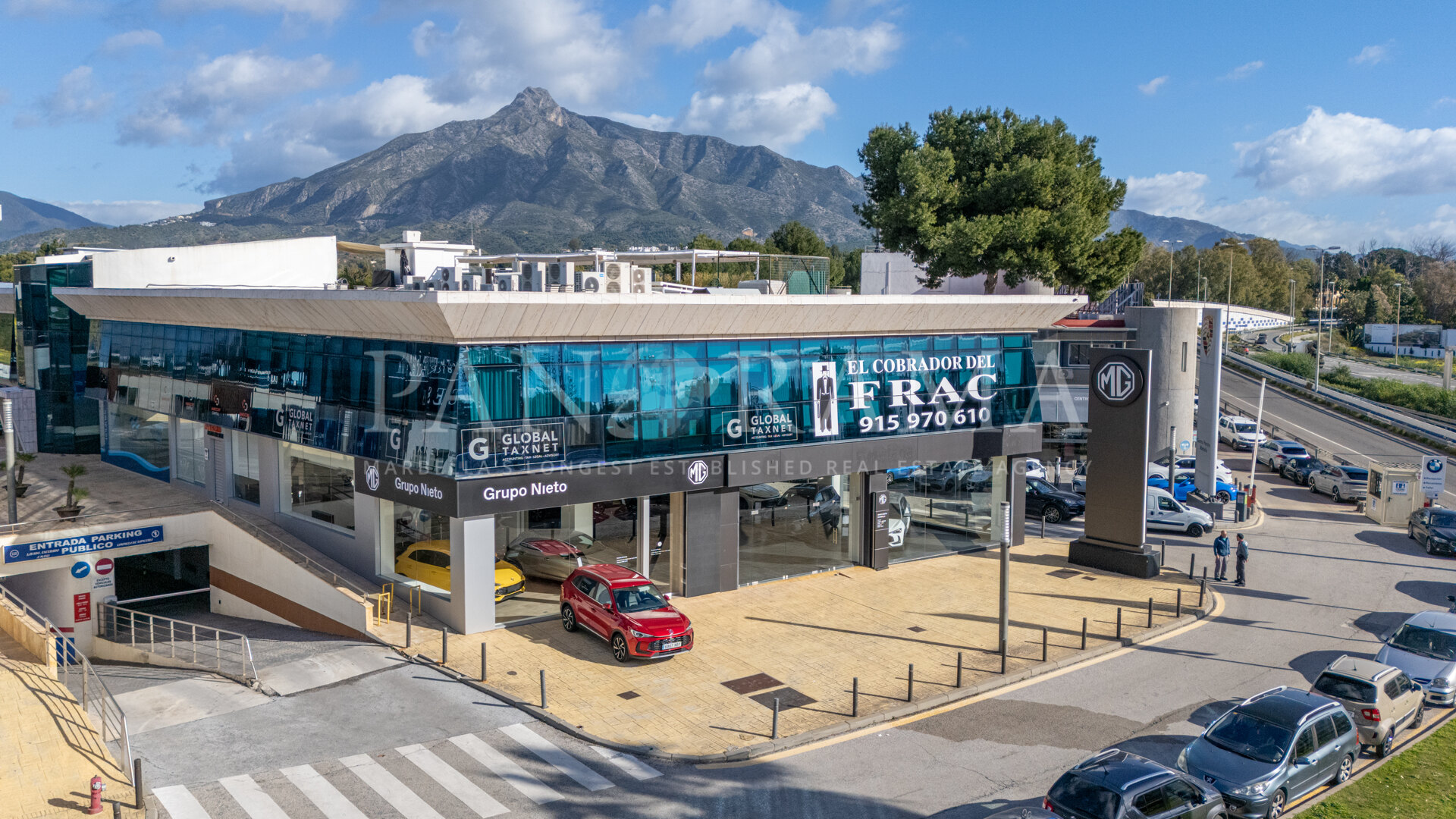 Außergewöhnliches Geschäftslokal in strategisch privilegierter Lage im Business Center Puerta de Banús
