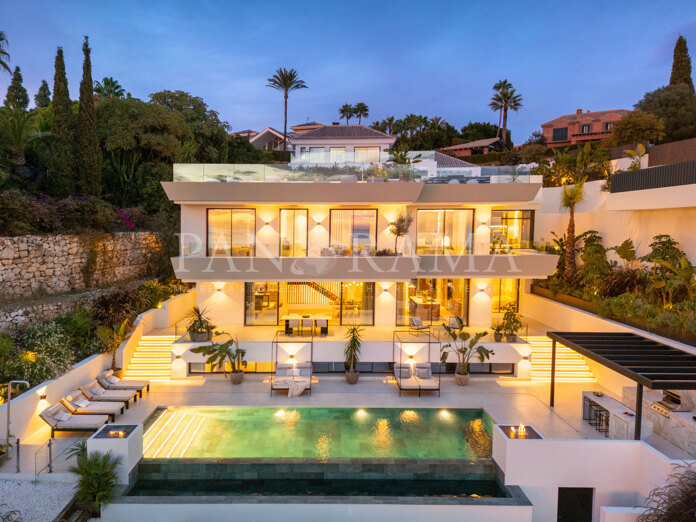 Exquisite new south-facing villa in Elviria, designed by an acclaimed architect