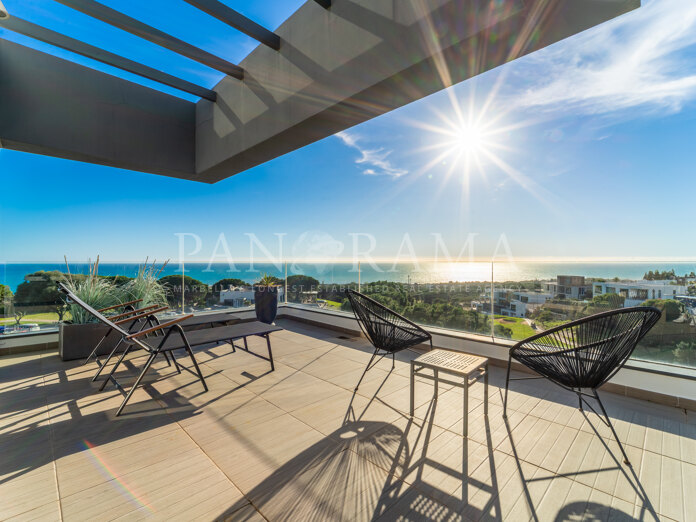 Uitzonderlijke villa in een beveiligde gemeenschap met onbelemmerd uitzicht