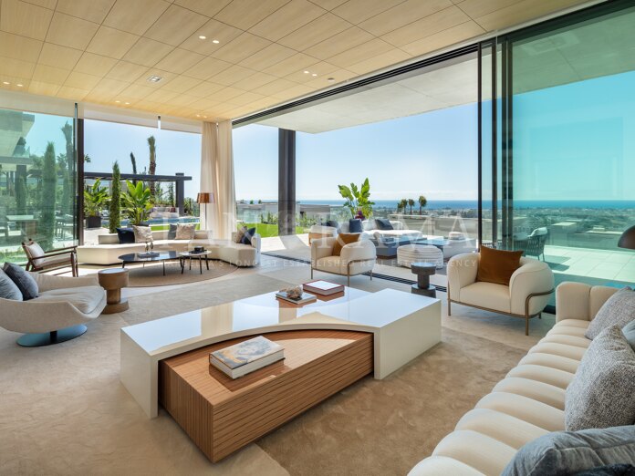 Luxurious villa with panoramic views in The Hills, Benahavís