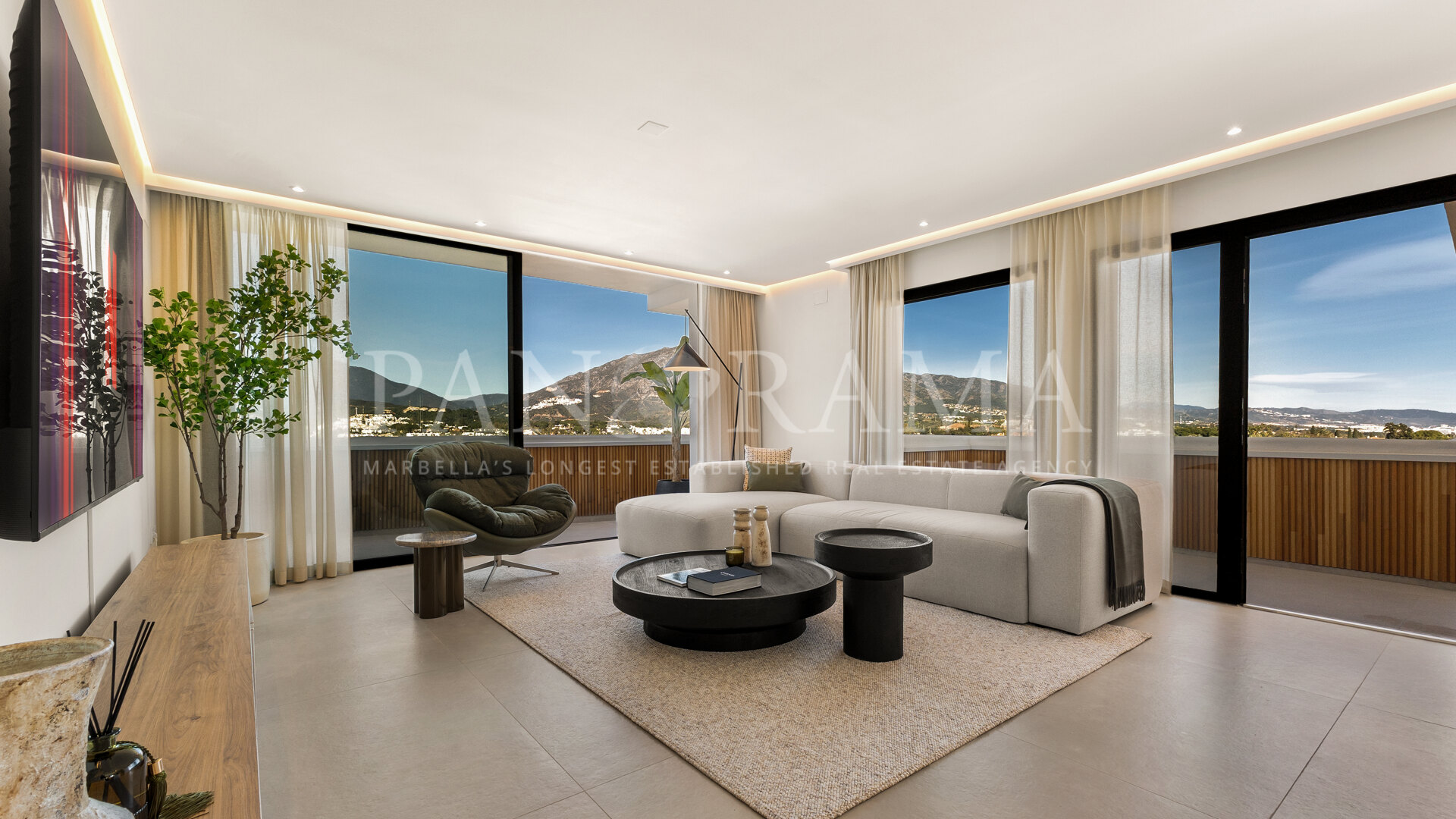 Penthouse in Jardines de Andalucía mit atemberaubendem Blick auf das Meer und die Berge