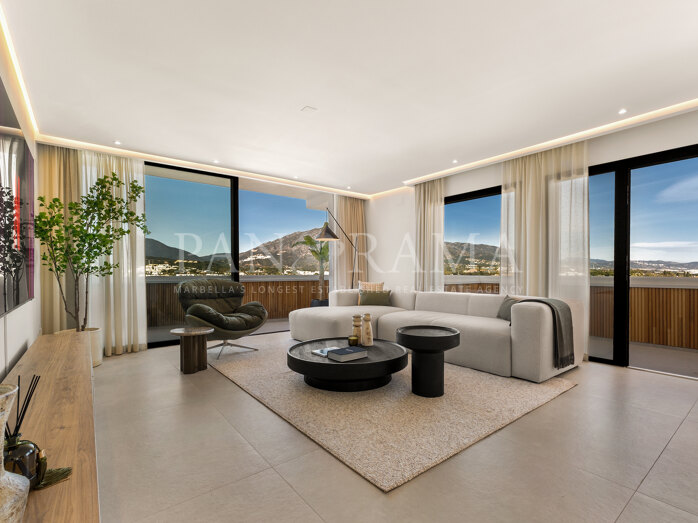 Penthouse in Jardines de Andalucía mit atemberaubendem Blick auf das Meer und die Berge