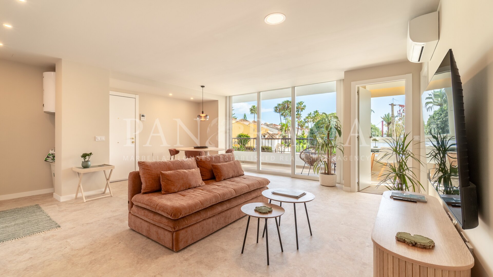 Apartment just a few meters from the beach in Puerto Banús