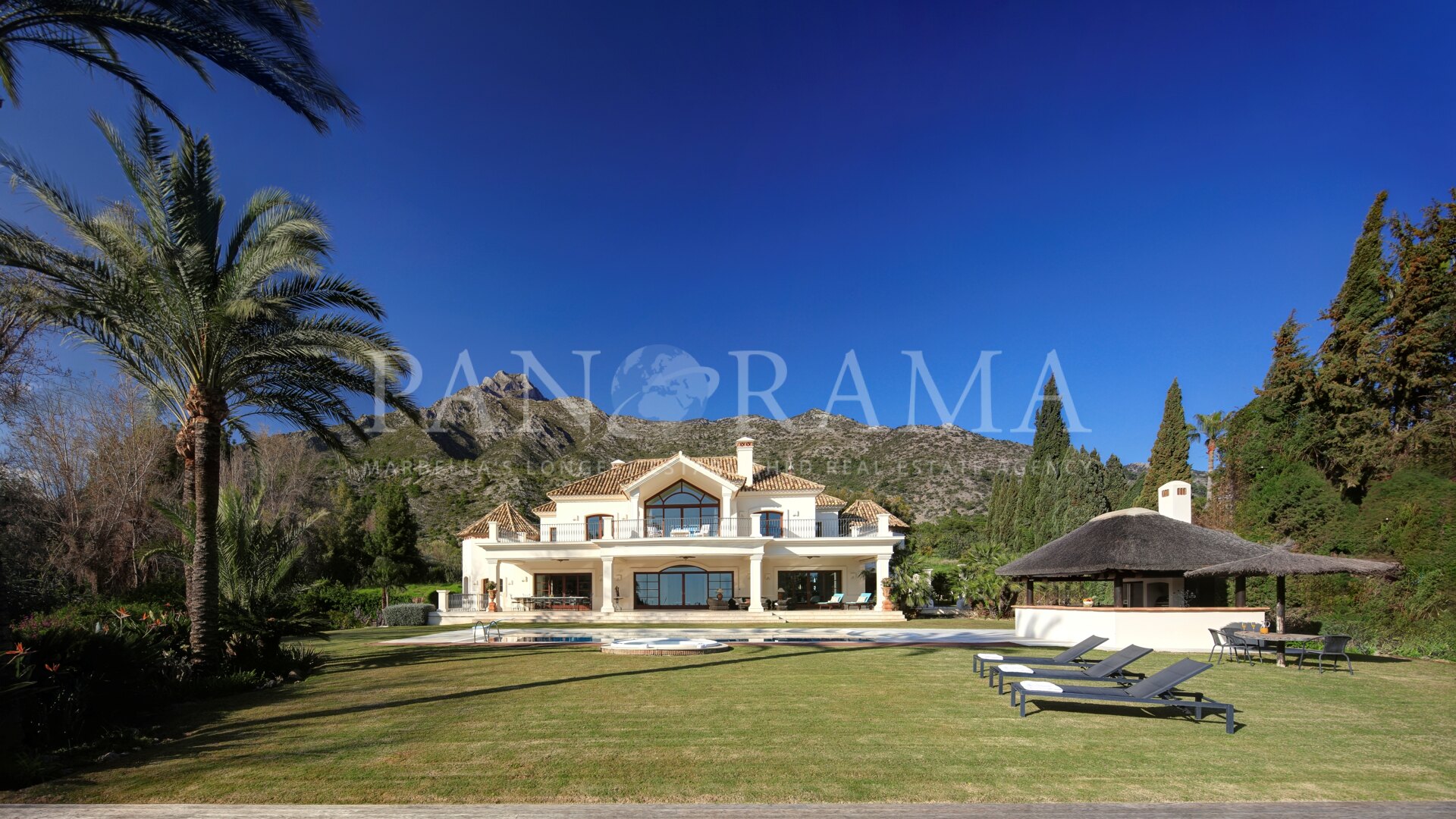 Casa Augusta in Los Picos de Nagüeles, Marbella Golden Mile