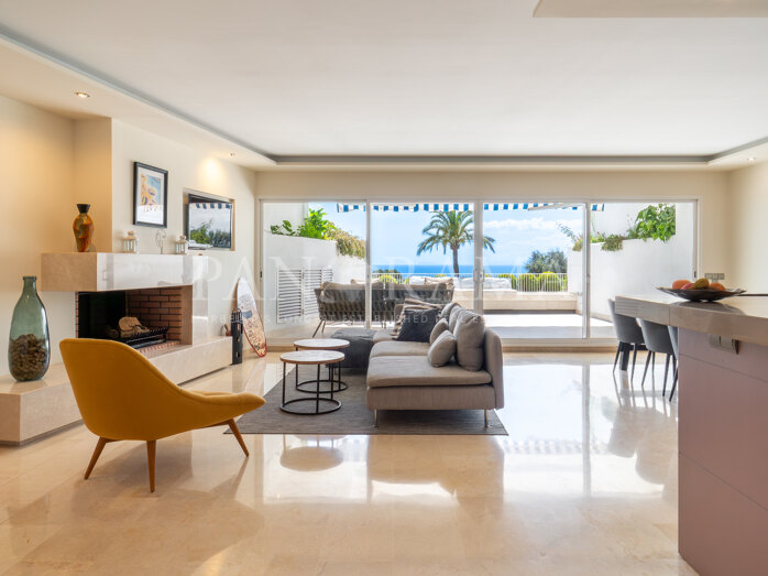 Schicke Wohnung in Rio Real mit herrlichem Meerblick