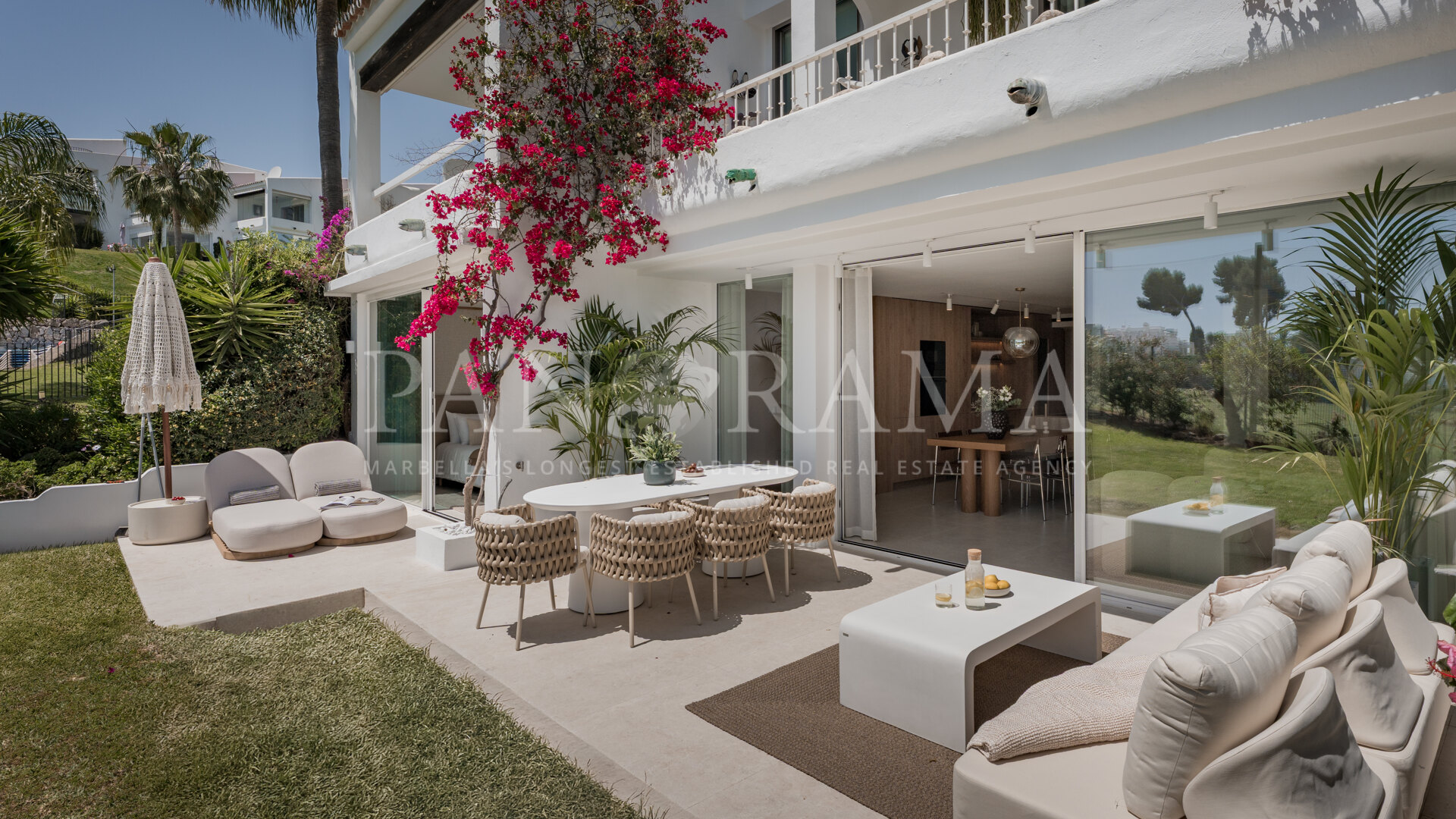 Elegant luxe appartement met prachtig uitzicht in het hart van de prestigieuze Golfvallei van Nueva Andalucía