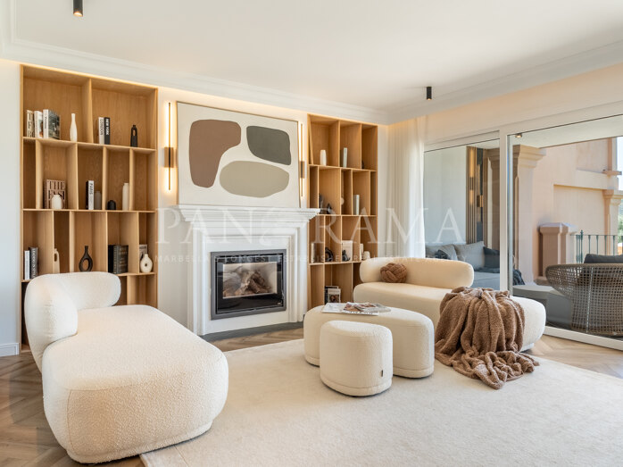 Impresionante vivienda de diseño con vistas panorámicas en Benahavís
