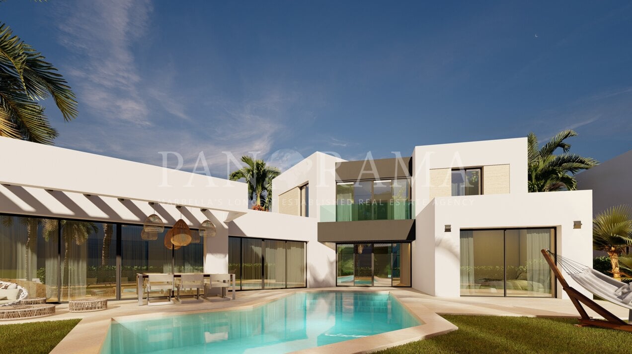 17 Unique & Exclusive Detached Villas with panoramic views to the golf and the sea