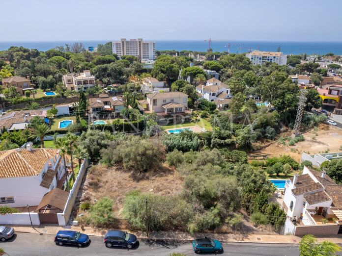 Terrain avec projet pour une villa avec vue sur la mer Méditerranée