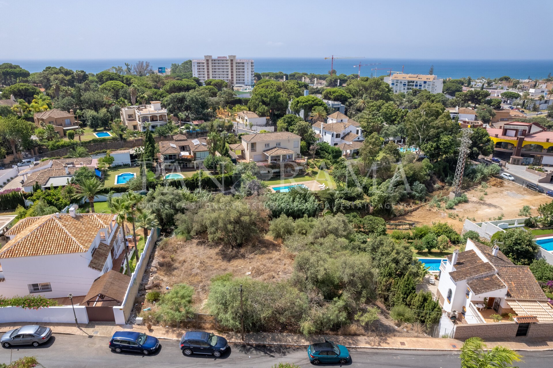 Terrain avec projet pour une villa avec vue sur la mer Méditerranée