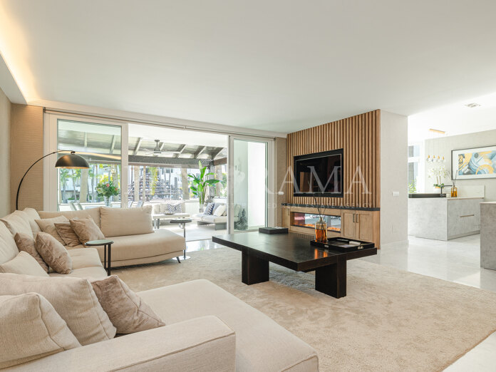 Appartement de plage exclusif dans les Japanese Gardens de Marina Puente Romano