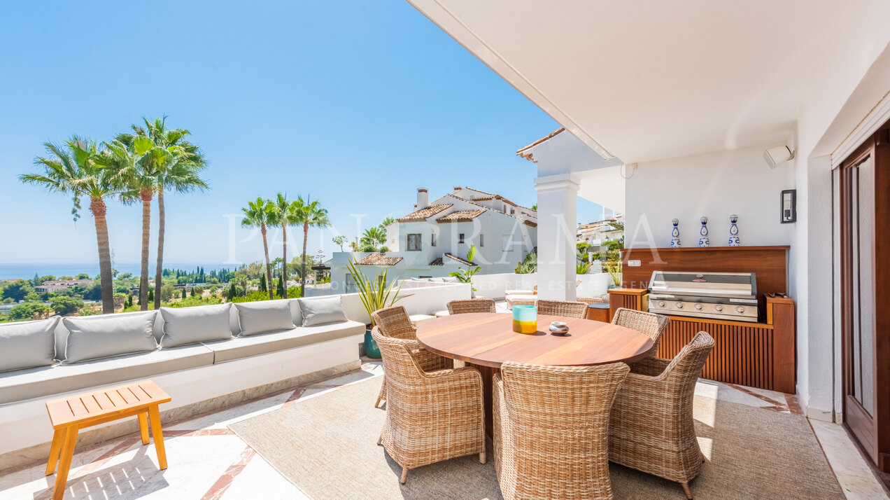 Superbe penthouse en duplex avec une vue imprenable sur la mer au Monte Paraíso Country Club