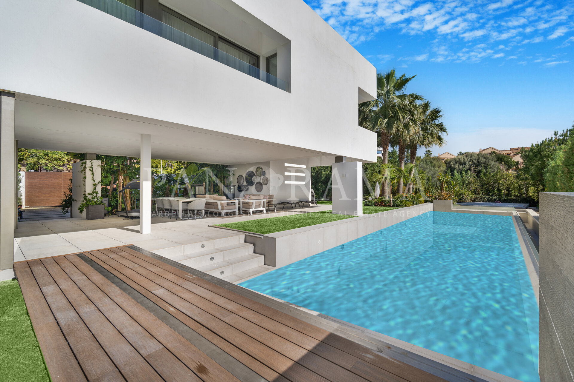 Impressive contemporary villa in La Alquería, Benahavís