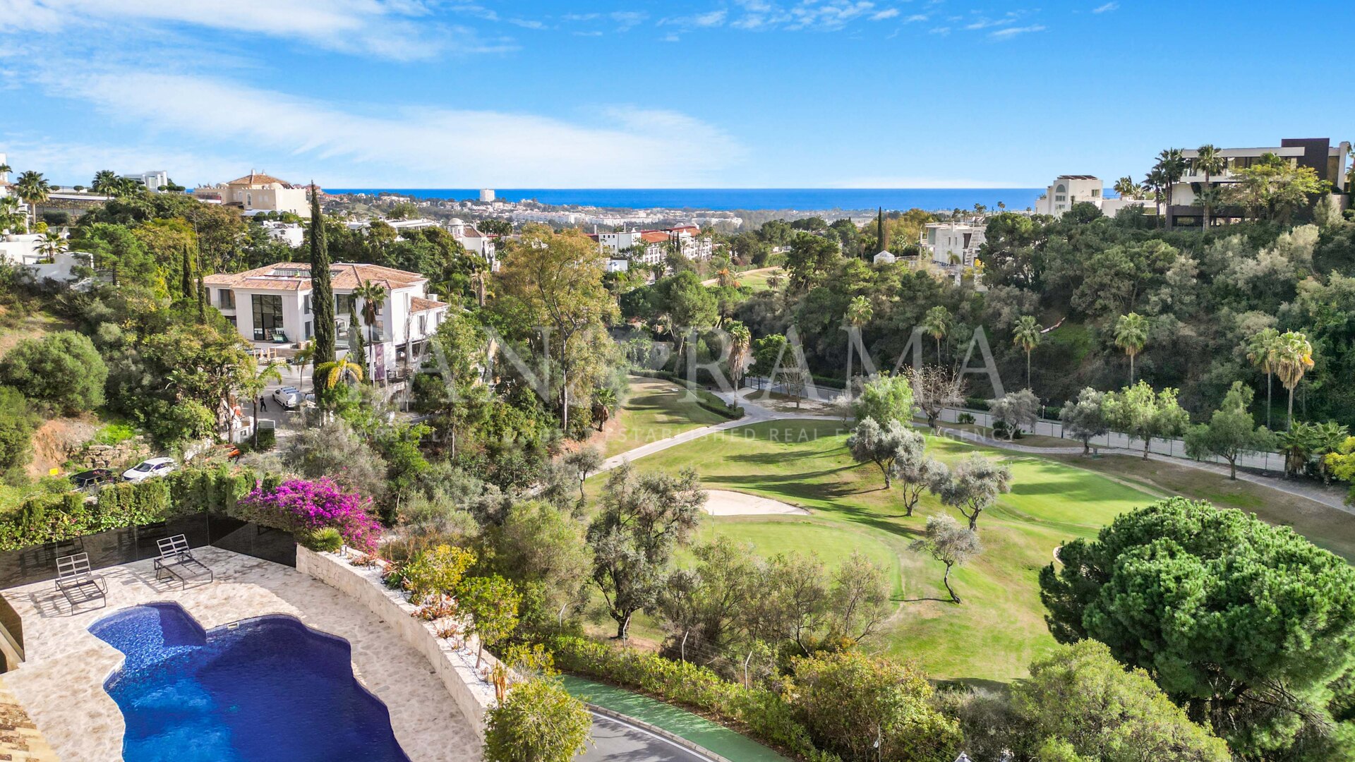 Einzigartige zeitgenössische Villa in La Quinta