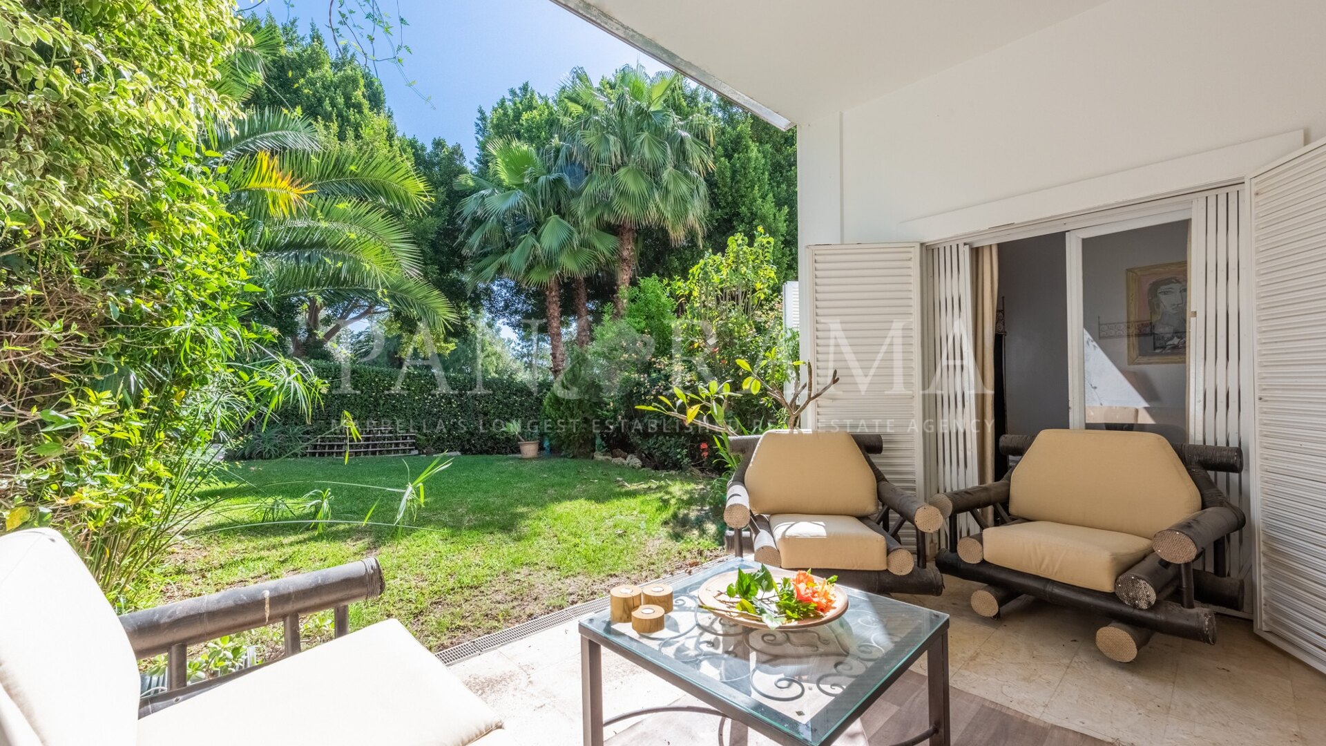 Spacious front line golf townhouse in Terrazas de La Quinta