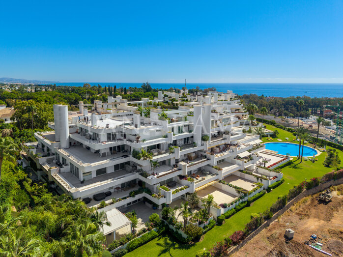 Impresionante y amplio apartamento en Terrazas de las Lomas en la Milla de Oro