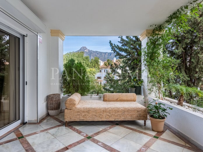 Appartement au rez-de-chaussée magnifiquement aménagé à Monte Paraíso près de Loams de Marbella Club