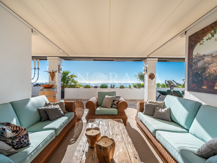 Magnífico ático dúplex en Monte Paraíso Country Club