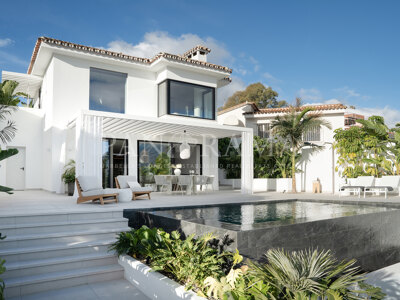 Scandinavian style villa within walking distance to Puerto Banús