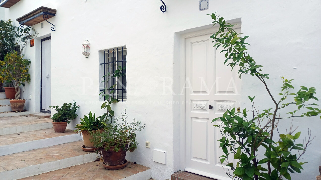 Delightful Andalusian townhouse on the Golden Mile