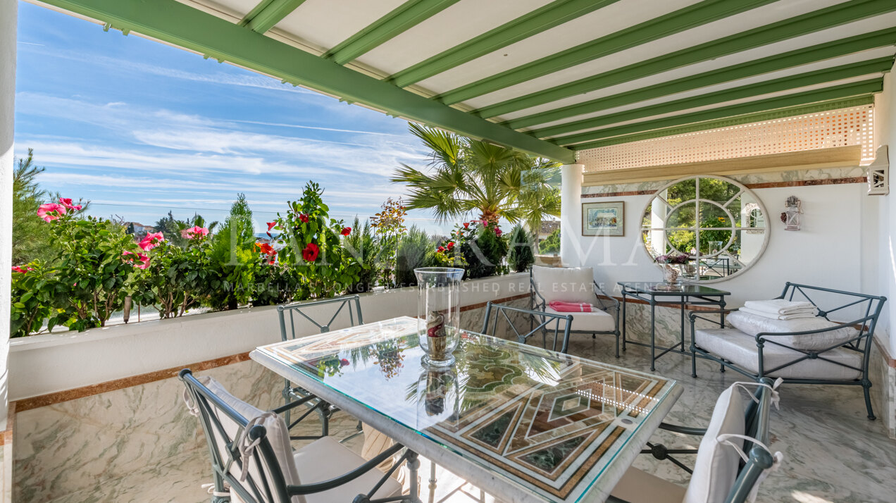 Een luxe appartement in de Marbella gouden mijl van Puente Romano