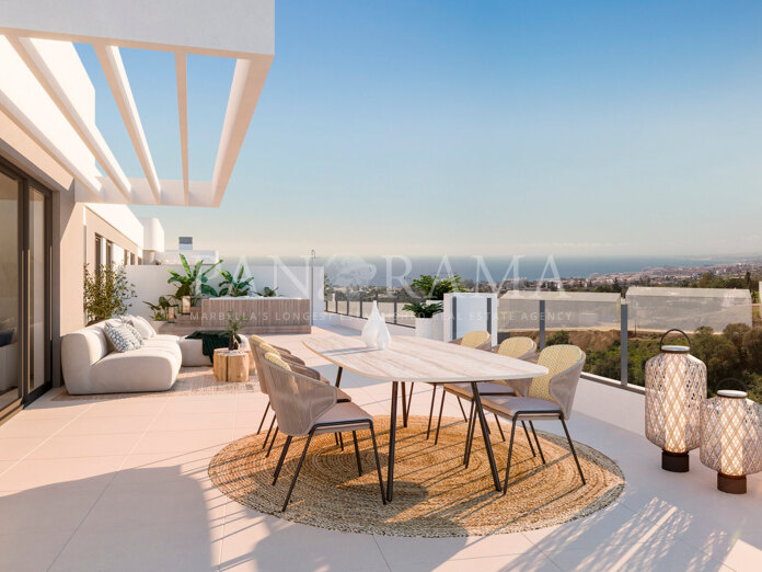 Neu gebaute Penthouse-Wohnung mit beeindruckender Terrasse mit Meerblick