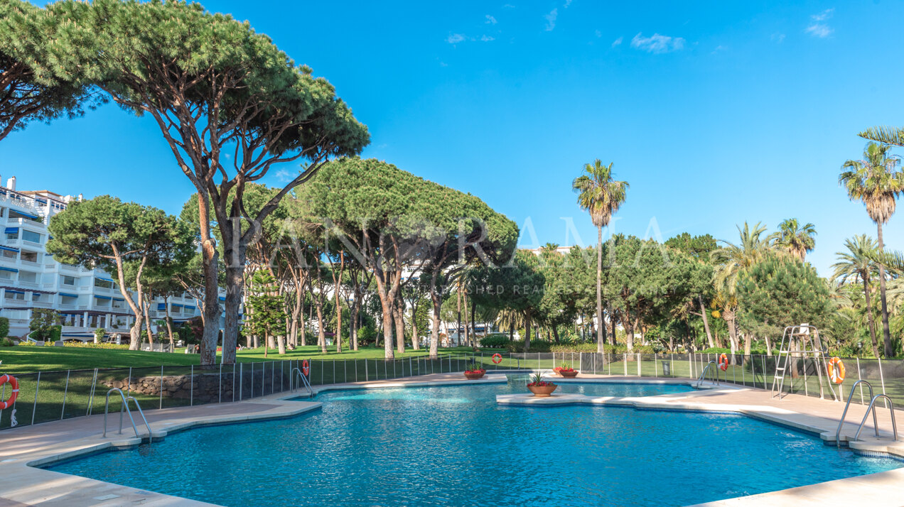 Appartement fantastique à Playas del Duque, à distance de marche de la célèbre marina de Puerto Banús