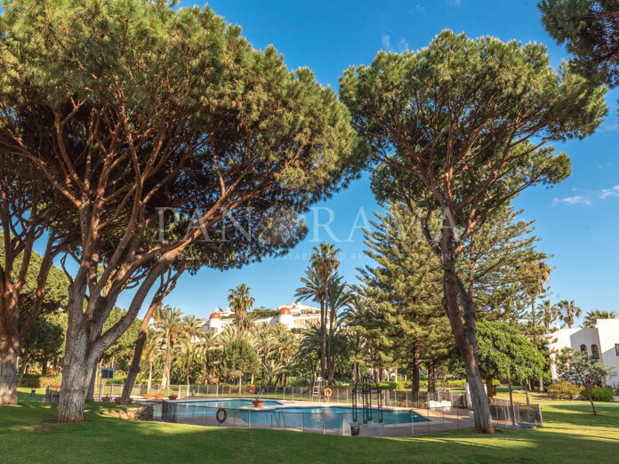 Appartement fantastique à Playas del Duque, à distance de marche de la célèbre marina de Puerto Banús