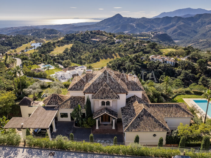 Makellose Villa auf wahrscheinlich dem besten Grundstück in La Zagaleta