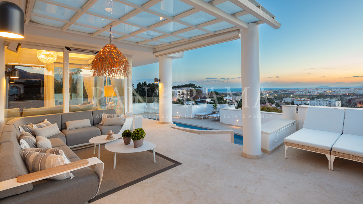 Villa avec vue panoramique sur la mer, Gibraltar et la côte africaine