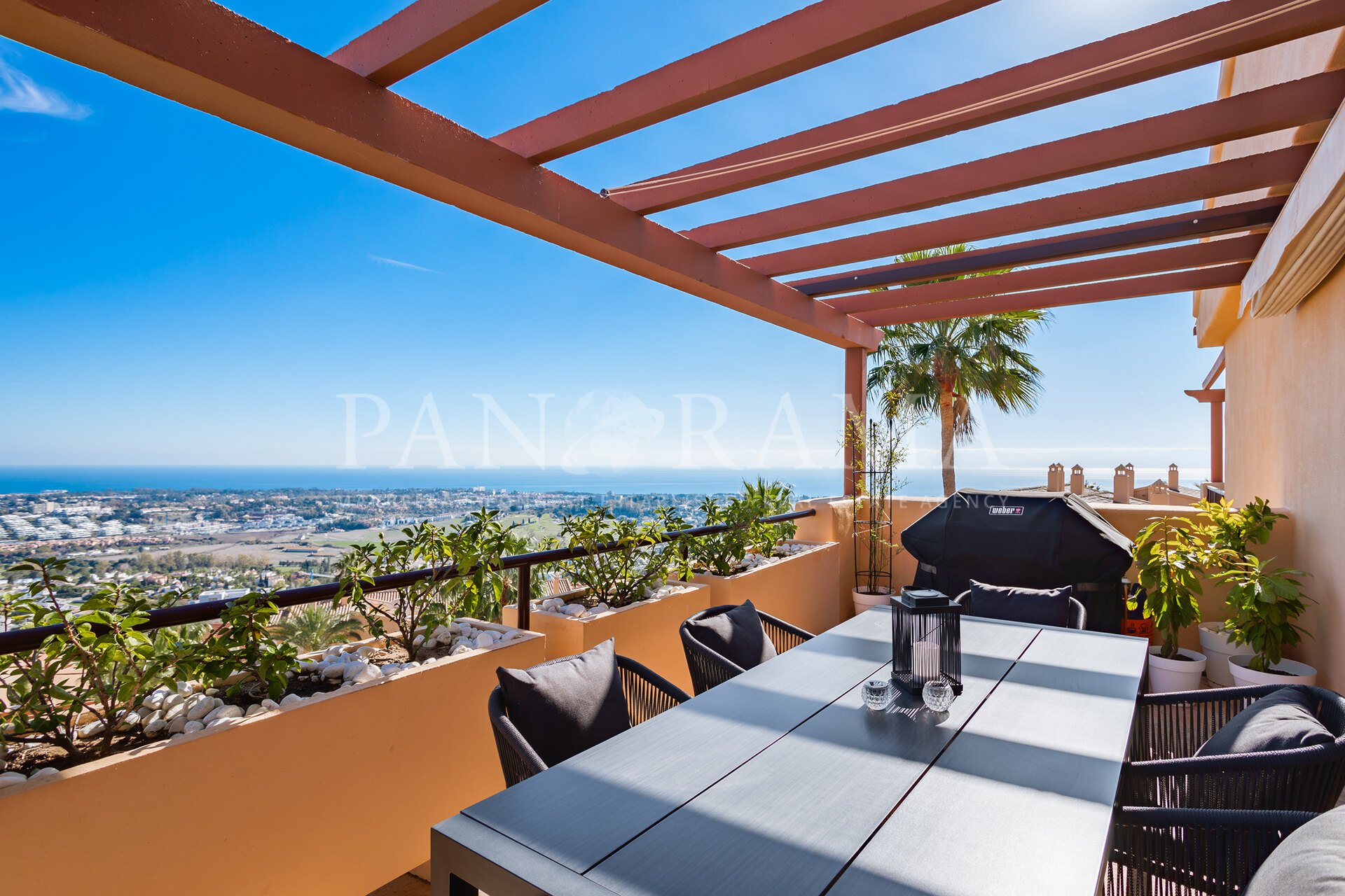 Penthouse mit Panoramablick auf das Meer in Hacienda de Señorio de Cifuentes