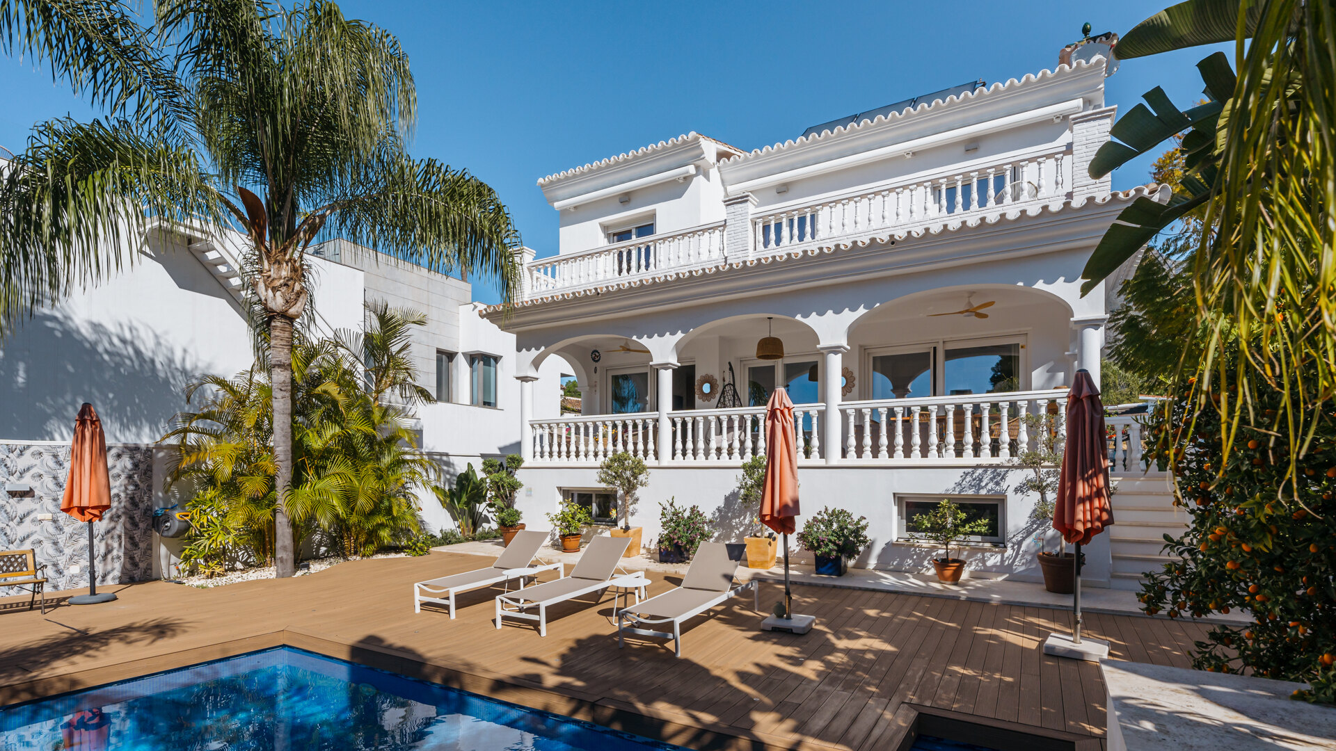 Encantadora villa de estilo mediterráneo con vistas al mar en Nagüeles