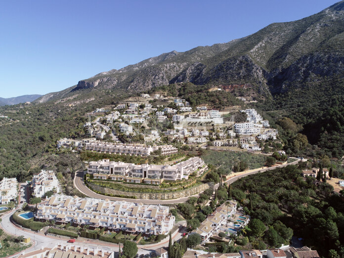 Appartement dans la forêt d'Alzara entouré de beauté naturelle exceptionnelle