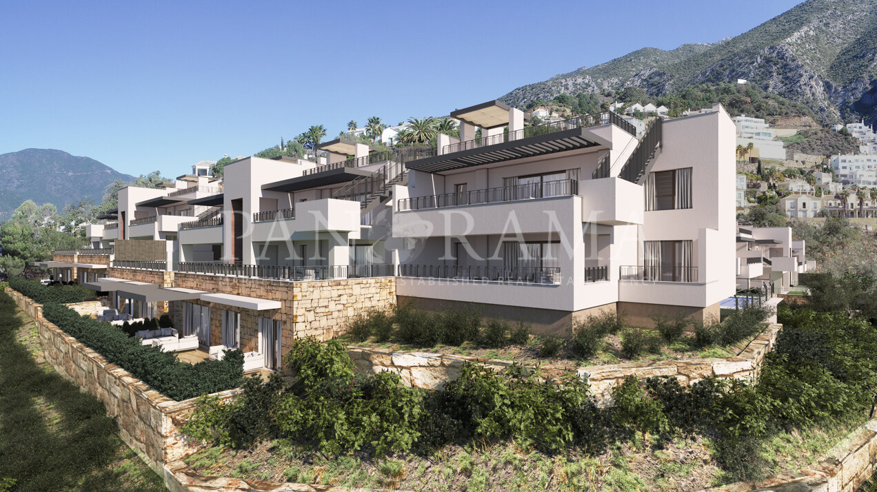 Apartamento en planta baja con jardín en el Bosque de Almazara rodeado de naturaleza