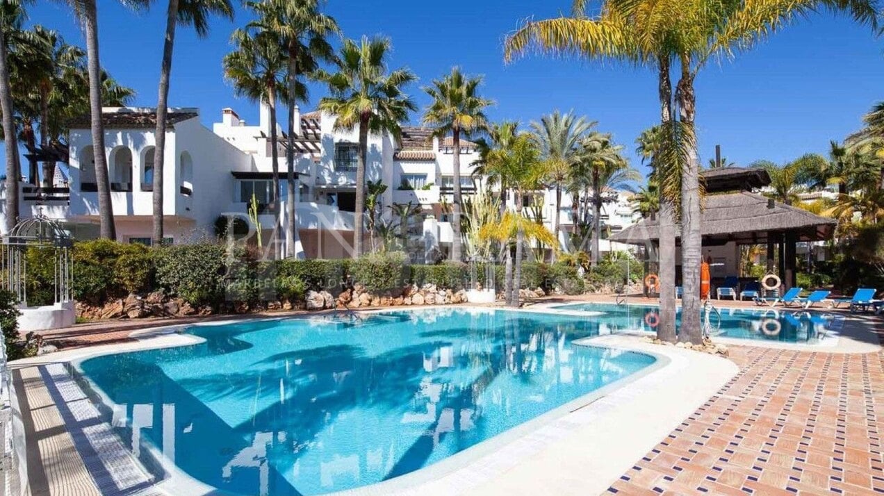 Apartment in Jardines de La Aldaba within 200m to the beach and promendade